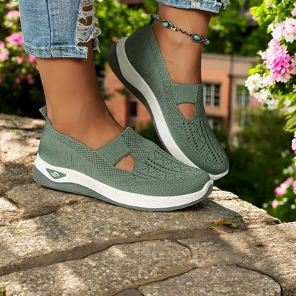 FloraStep™ | Fjäderlätta skor som ger dig stöd hela vägen.